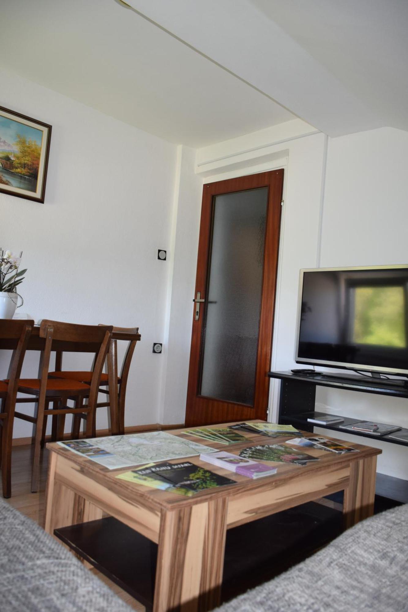 Apartma Narava Begunje pri Cerknici Pokój zdjęcie